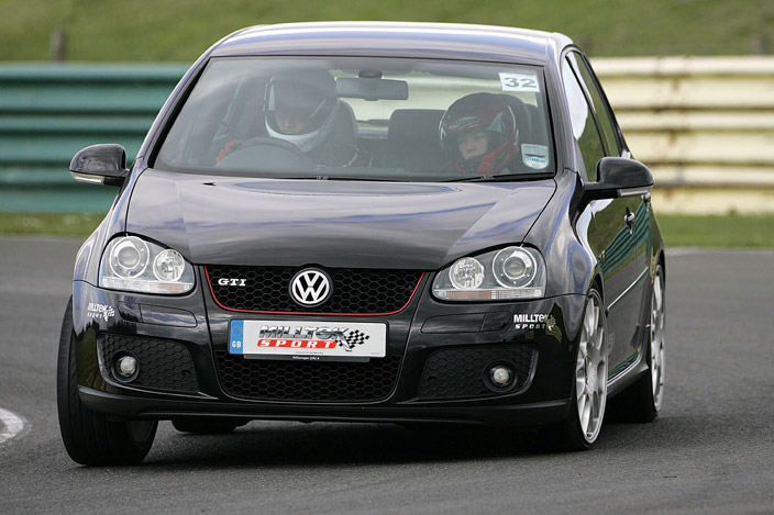 Milltek's VW Golf MK5 GTi